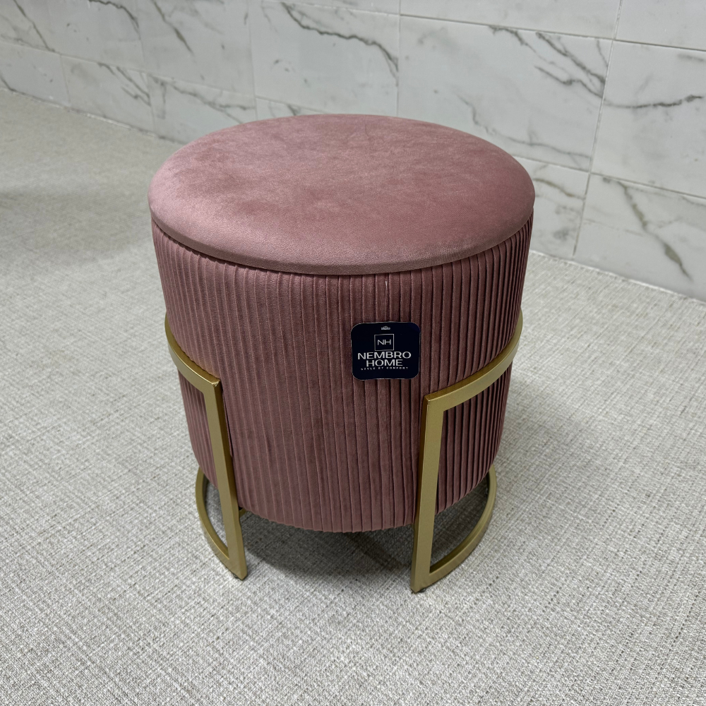 Tabouret de luxe 2 en 1 : Pouf + Espace de rangement.