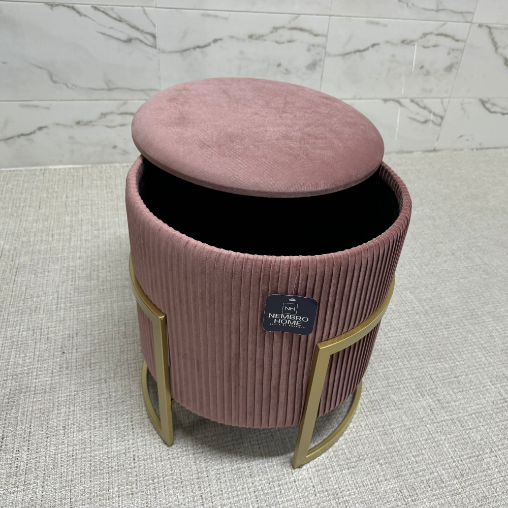 Tabouret de luxe 2 en 1 : Pouf + Espace de rangement.