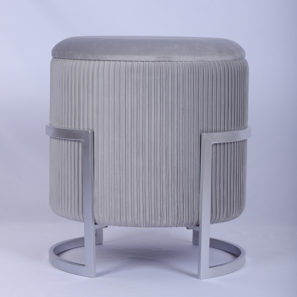 Tabouret de luxe 2 en 1 : Pouf + Espace de rangement.